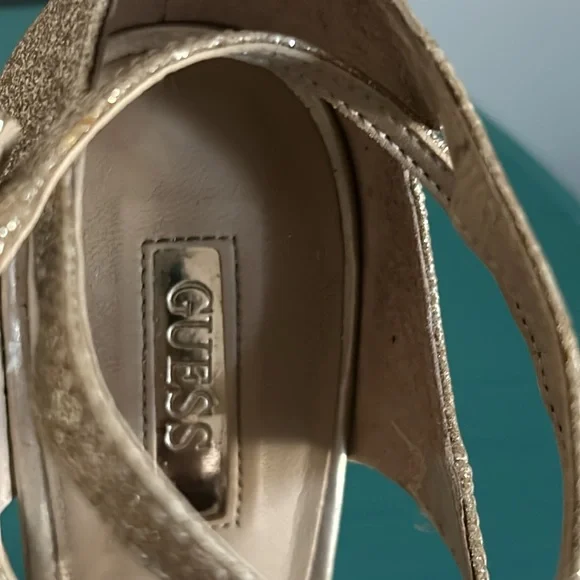 Guess Women’s Gold Glitter Strappy 4 1/2” Stiletto Formal Heels Prom Ready - Picture 5 of 13